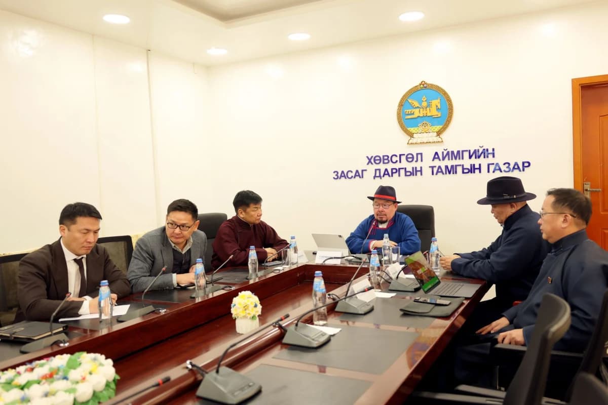 蒙古国总理关·山丹沙塔尔赴库苏古尔省开展工作