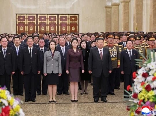 Ким удирдагчийн охин Ким Жу Э