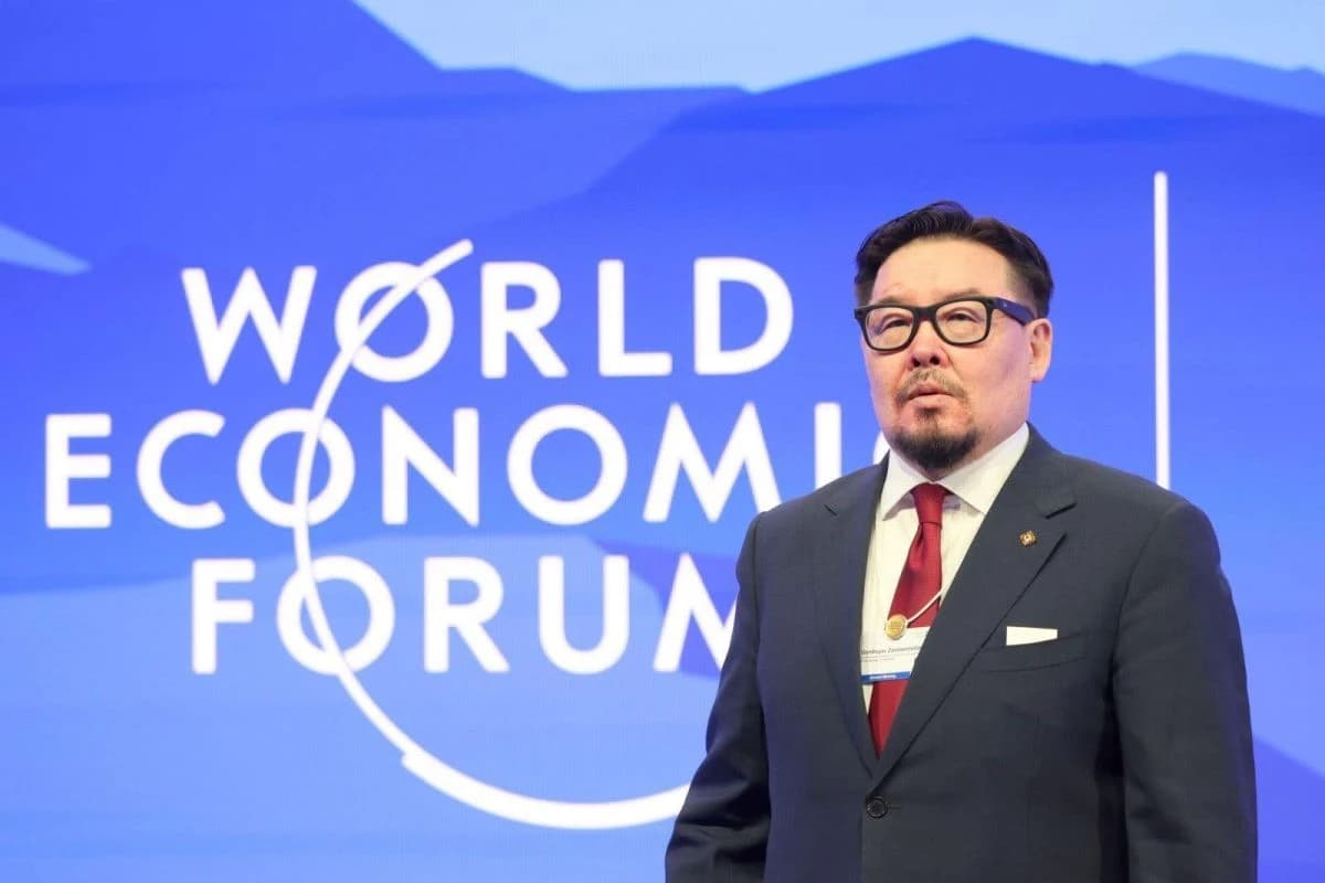 蒙古国总理出席世界旅游业高级别会议并发表讲话    