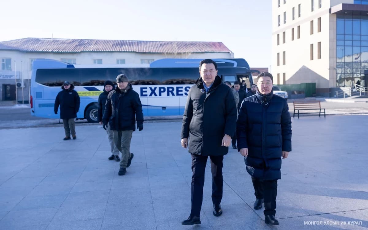 蒙古国议长视察毕其格图口岸方向公路施工，聚焦打造第二陆港
