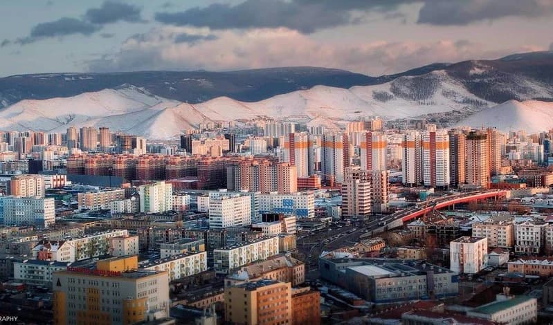 Төрд хэрэггүй “зайран”: Хэсгийн ахлагч хэний “зарц” вэ?!