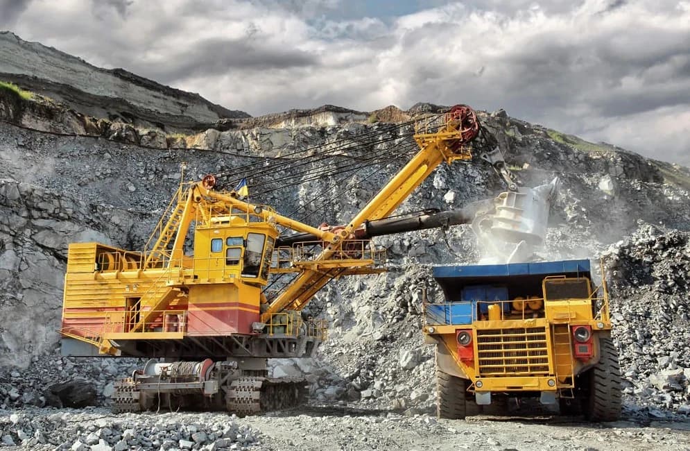 Хайгуулын салбарын хаалгаа нээгээч