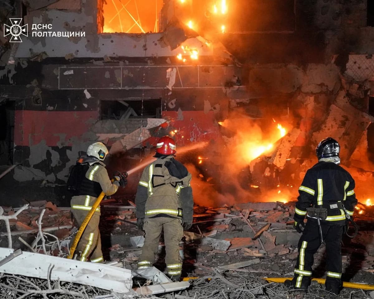 Олон улсын анхаарал Иран руу шилжсэн нь Киевийг эрсдэлд оруулж байна